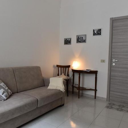 דירות נוטו Casa Contini Rosa מראה חיצוני תמונה