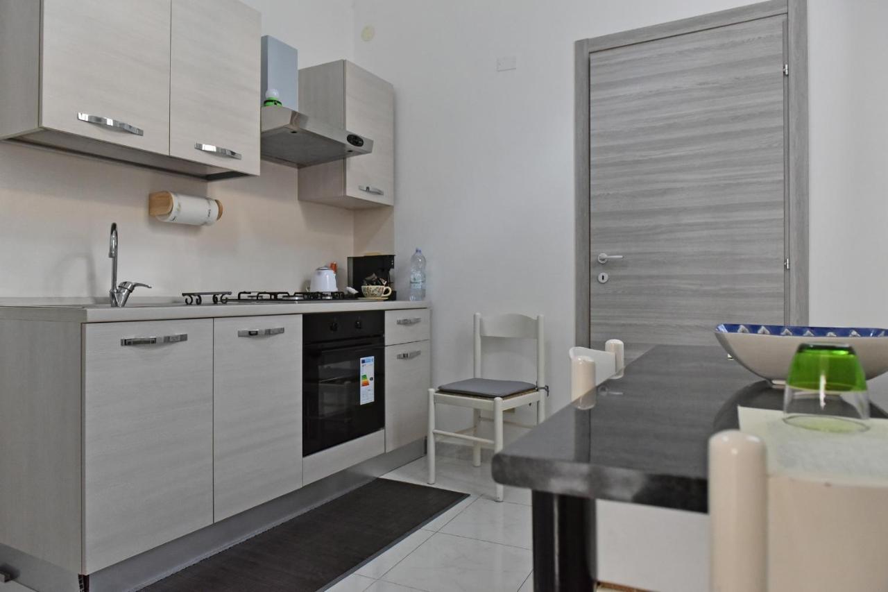 דירות נוטו Casa Contini Rosa מראה חיצוני תמונה