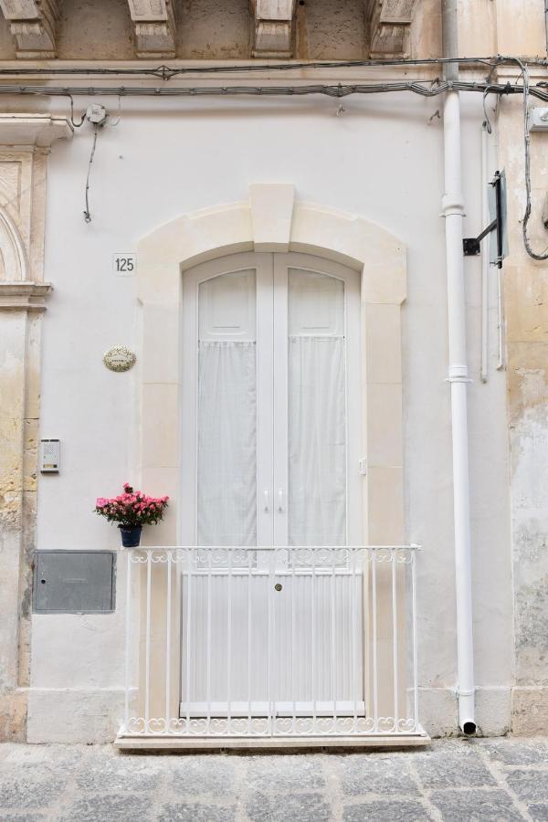 דירות נוטו Casa Contini Rosa מראה חיצוני תמונה